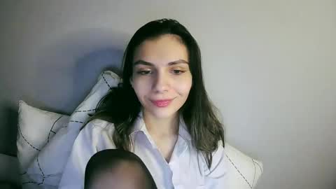 lilirose online show from 28, 2, 2025