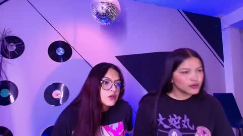 Lilith and Khloe  online show from 13, 3, 2026