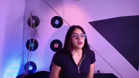 Lilith and Khloe  online show from 20, 3, 2026