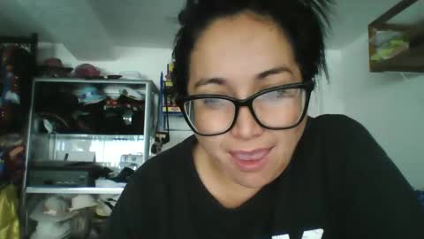 Laura lopez online show from 27, 9, 2025