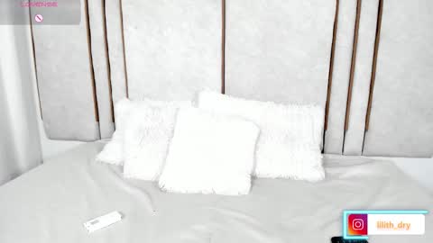 lilith_dry online show from 6, 11, 2025