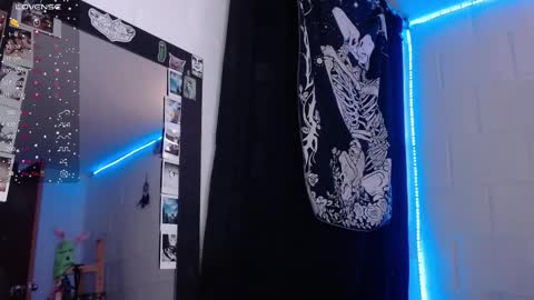 IG soylilith green7   online show from 20, 11, 2025