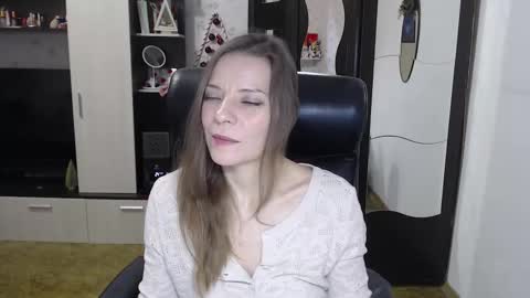 lilith small21 online show from 11, 1, 2026