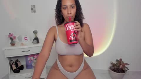 Alejandra  online show from 9, 2, 2025