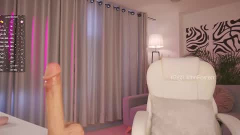 Lili  online show from 19, 3, 2026