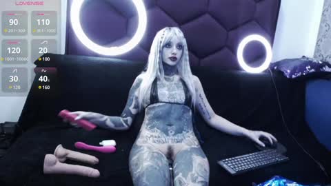 Snapshot of lilithlevis chatting on 20, 12, 2024 Tifon Mary - Indepent model online show from 20, 12, 2024