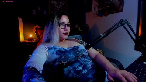 lilithmystic01 online show from 2, 2, 2025
