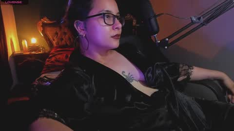 lilithmystic01 online show from 5, 2, 2025