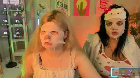 Snapshot of lilithnelson chatting on 9, 10, 2025 LilithNelson online show from 9, 10, 2025