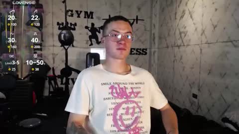 Snapshot of liljames_ chatting on 17, 11, 2025 Lil James online show from 17, 11, 2025