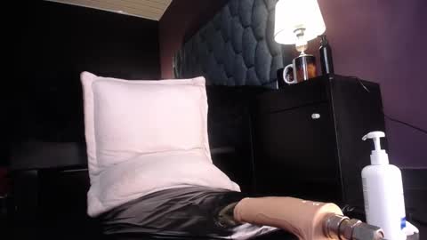 lilla_rossy online show from 19, 10, 2025