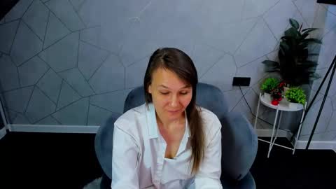 lillian_white1 online show from 18, 12, 2024