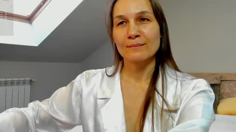 lillian_white1 online show from 12, 2, 2025