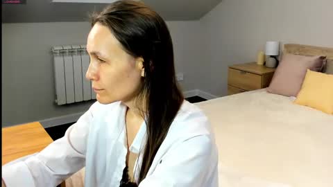 lillian_white1 online show from 22, 2, 2025