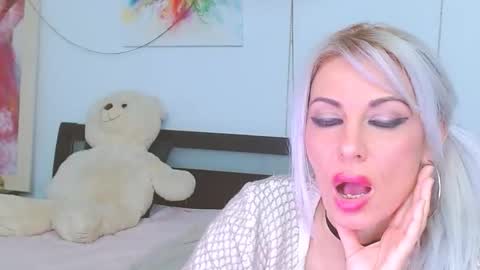 Lara online show from 3, 2, 2026