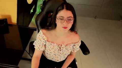 lillianderson -  Next stream start at 0700hs GTM-3 online show from 21, 9, 2025