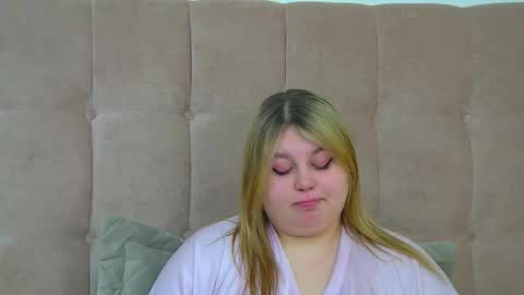 Snapshot of lillianhaig chatting on 8, 2, 2026 LillianHaig online show from 8, 2, 2026