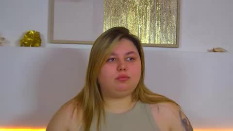 Snapshot of lillianhaig chatting on 3, 3, 2026 LillianHaig online show from 3, 3, 2026