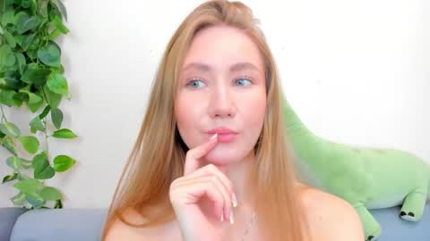 Lili online show from 16, 9, 2025