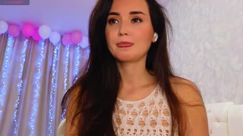 Snapshot of lilliasweety chatting on 17, 12, 2024 Lara Angel online show from 17, 12, 2024