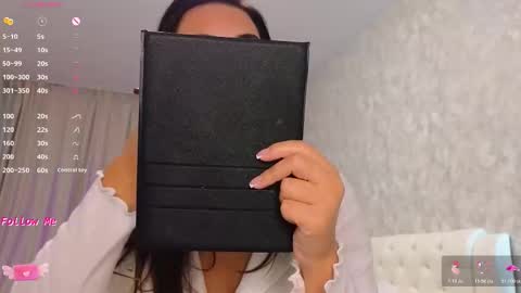 Snapshot of lilliasweety chatting on 20, 11, 2025 Lara Angel online show from 20, 11, 2025