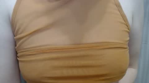 Snapshot of lillkit chatting on 24, 1, 2025 Lilu online show from 24, 1, 2025