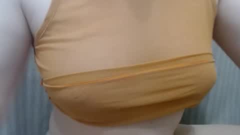 Snapshot of lillkit chatting on 15, 2, 2025 Lilu online show from 15, 2, 2025