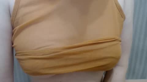 Snapshot of lillkit chatting on 7, 3, 2025 Lilu online show from 7, 3, 2025