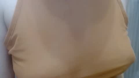 Snapshot of lillkit chatting on 12, 9, 2025 Lilu online show from 12, 9, 2025