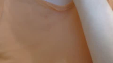 Snapshot of lillkit chatting on 12, 10, 2025 Lilu online show from 12, 10, 2025