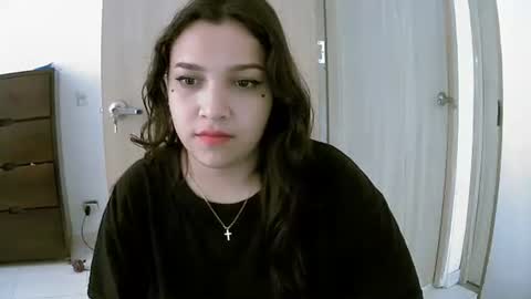 Snapshot of lilly_ocean22 chatting on 19, 2, 2026 Sey - Lilly online show from 19, 2, 2026