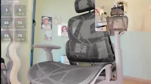 Snapshot of lillycn chatting on 10, 3, 2026 lillycn online show from 10, 3, 2026