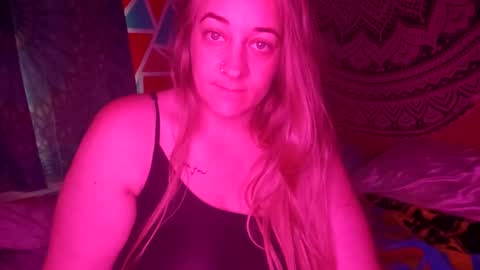 Whos that gurl online show from 14, 9, 2025