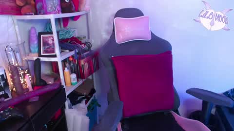 Snapshot of lilomoon69 chatting on 10, 1, 2025 Lilo online show from 10, 1, 2025