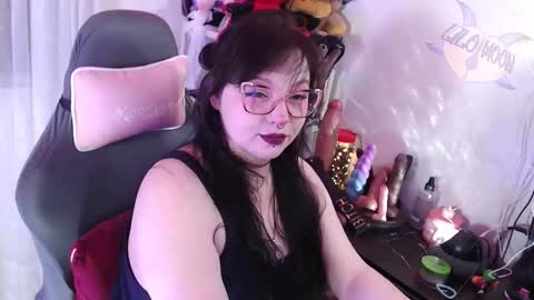 Snapshot of lilomoon69 chatting on 10, 9, 2025 Lilo online show from 10, 9, 2025