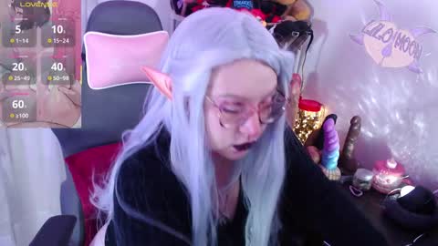 Snapshot of lilomoon69 chatting on 13, 10, 2025 Lilo online show from 13, 10, 2025