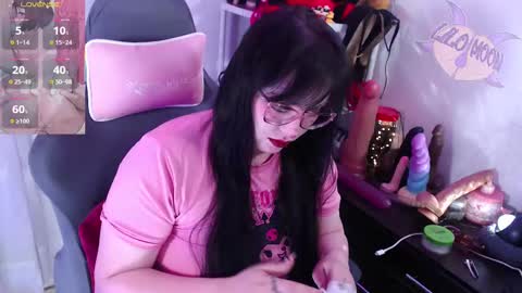 Snapshot of lilomoon69 chatting on 20, 10, 2025 Lilo online show from 20, 10, 2025