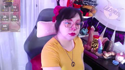 Snapshot of lilomoon69 chatting on 29, 10, 2025 Lilo online show from 29, 10, 2025