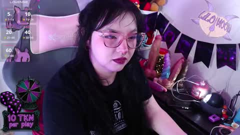 Snapshot of lilomoon69 chatting on 30, 10, 2025 Lilo online show from 30, 10, 2025