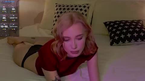 Snapshot of lilpupsonish chatting on 8, 3, 2025 Jesse and Grace online show from 8, 3, 2025