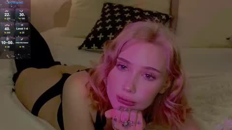 Snapshot of lilpupsonish chatting on 10, 3, 2025 Jesse and Grace online show from 10, 3, 2025