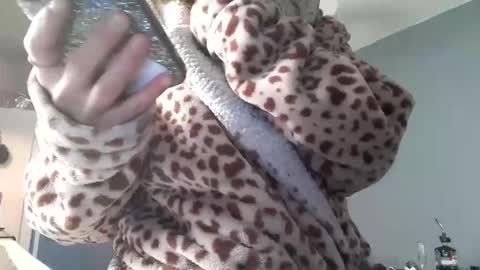 Luna online show from 3, 3, 2026