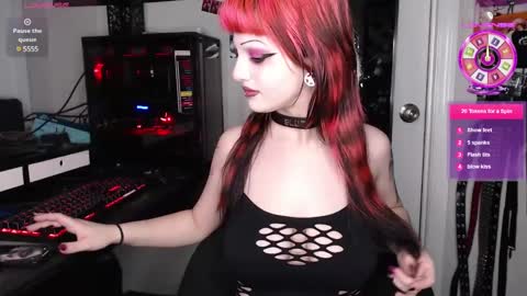 Snapshot of lilsuccubus666 chatting on 3, 3, 2025 Jinx Pierrot online show from 3, 3, 2025