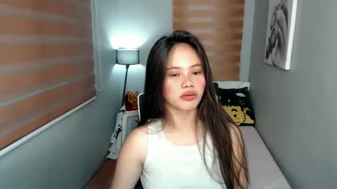 Snapshot of lilsweet_marie chatting on 19, 12, 2024 Lilsweet marie online show from 19, 12, 2024