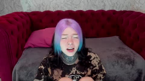 Little slave Kayden online show from 29, 1, 2025