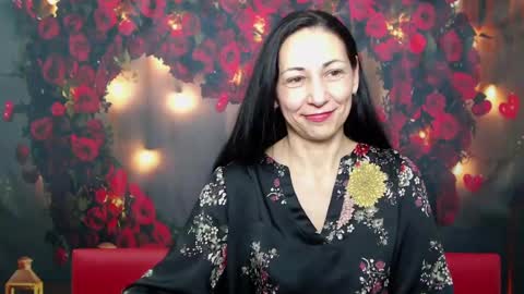 lilugrants online show from 5, 2, 2025