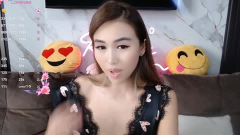 Lily online show from 31, 1, 2025
