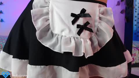 Fansly LilyBunny- help me reach 50 thumbs up online show from 30, 1, 2025