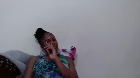 lily_cruise online show from 4, 10, 2025
