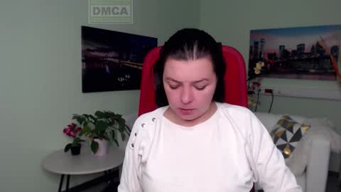 Lily online show from 19, 11, 2025